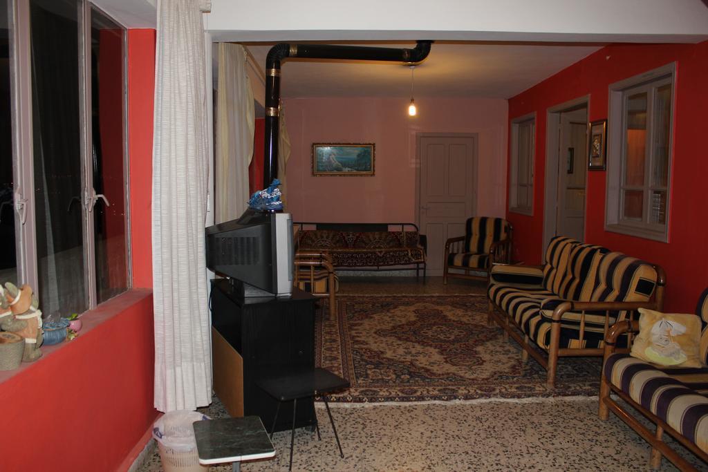 Bauhaus Motel Bcharre Luaran gambar